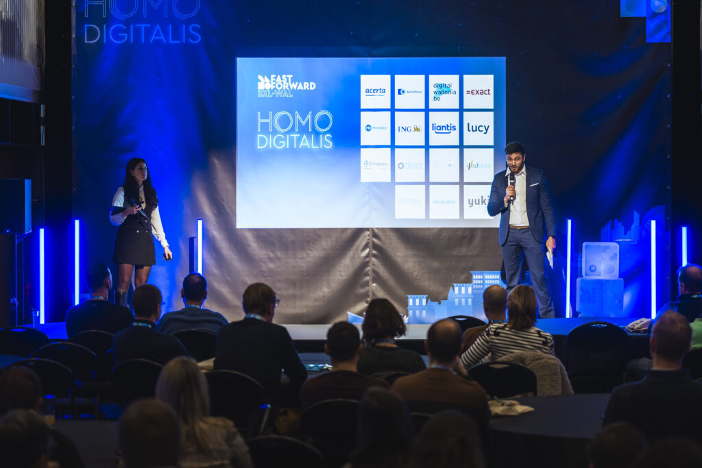 SILVERFINN 28-10 --104